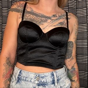 VICTORIA’S SECRET CORSET